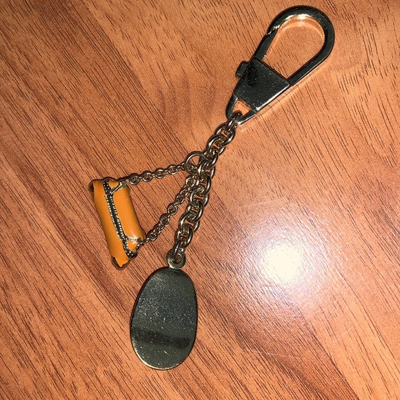 Authentic Gucci Horsebit Bag and Hat Charm Key Chain - Picture 7 of 9